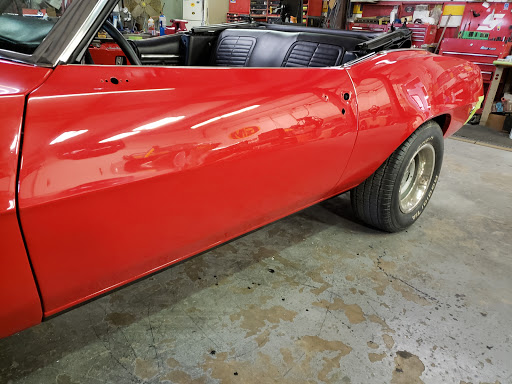 Auto Body Shop «G & M Auto Body Shop», reviews and photos, 1010 Van Wert St, Greensboro, NC 27403, USA