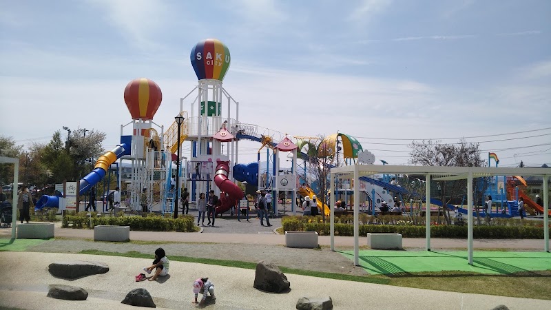 市民交流ひろば 長野県佐久市佐久平駅南 公園 グルコミ
