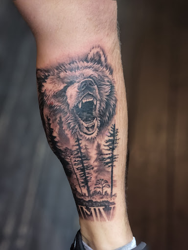 Tattoo Shop «Love Hate Tattoo Studio», reviews and photos, 1360 Washington Ave, Miami Beach, FL 33139, USA