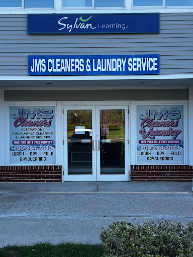 Dry Cleaner «Regal Cleaners», reviews and photos, 220 Main St S #2, Southbury, CT 06488, USA