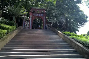 Cổng Đền Hùng (nguyên thủy) image