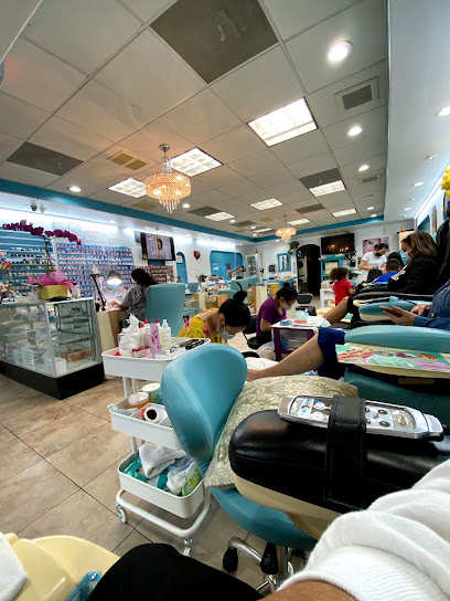 Top Line Nails & Spa