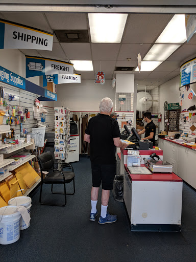 The UPS Store, 9800 Topanga Canyon Blvd D, Chatsworth, CA 91311, USA, 