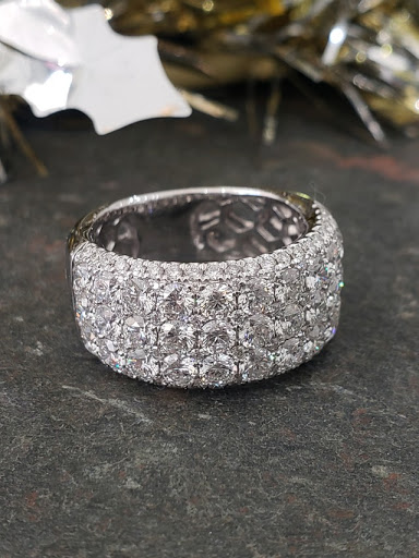 Jewelry Store «Georgetown Jewelers Inc», reviews and photos, 351 Georgetown Square, Wood Dale, IL 60191, USA