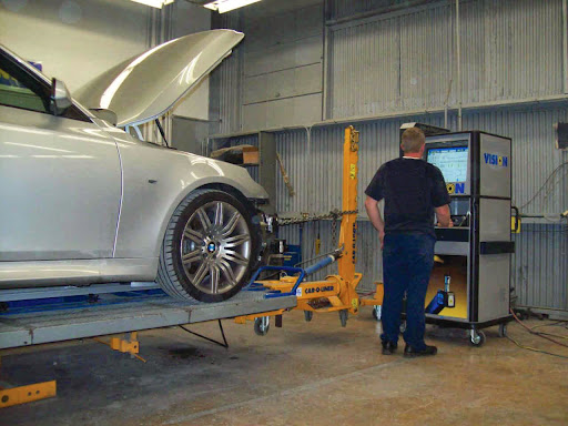 Auto Body Shop «Fairway Auto Body Collision Repair Shop», reviews and photos, 723 Keith Dr, Greenville, SC 29607, USA