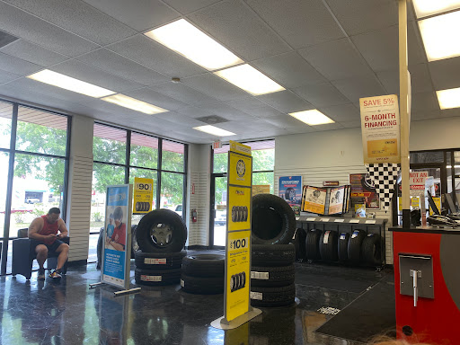 Tire Shop «Tires Plus», reviews and photos, 2510 James L Redman Pkwy, Plant City, FL 33566, USA