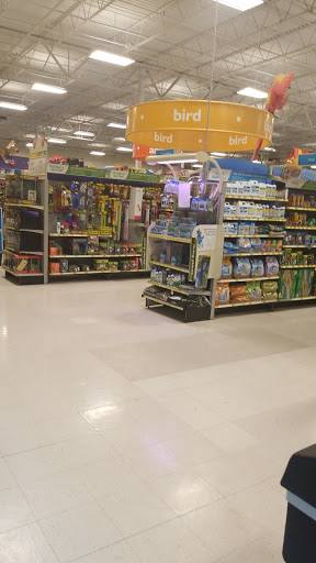 Pet Supply Store «PetSmart», reviews and photos, 1236 Greenbrier Pkwy, Chesapeake, VA 23320, USA