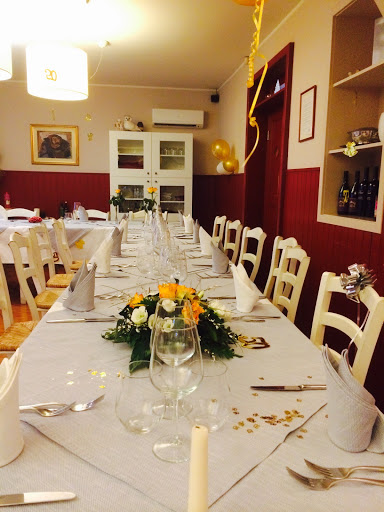 Bar Ristorante Mama Fela S.A.S. di Berroa Raisa in Fontanafredda, Provincia di Pordenone