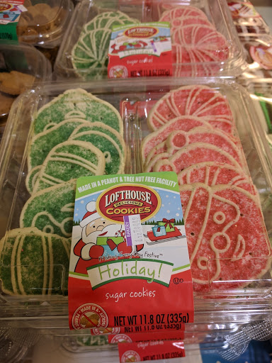 Shopping Mall «Lionville Shopping Center», reviews and photos, 168 Eagleview Blvd, Exton, PA 19341, USA