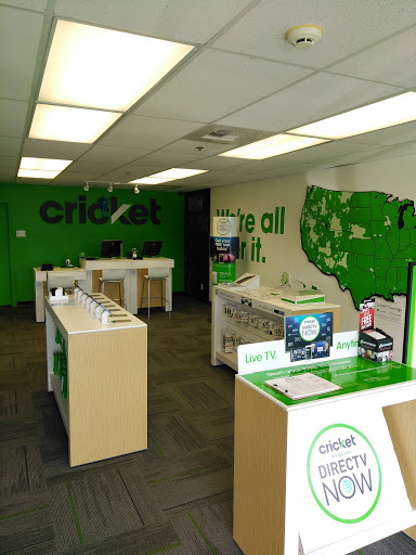 Cell Phone Store «Cricket Wireless Authorized Retailer», reviews and photos, 20228 Ballinger Way NE, Shoreline, WA 98155, USA