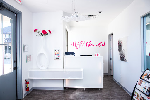 Plastic Surgeon «Hall Plastic Surgery & Rejuvenation Center, Dr. Jeffrey Hall», reviews and photos, 300 Beardsley Ln #101, Austin, TX 78746, USA