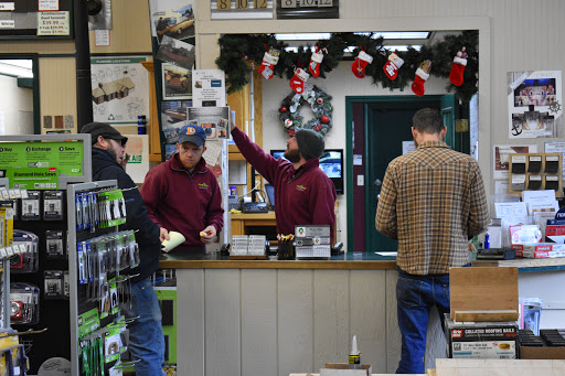 Building Materials Store «Shur-way Building Center», reviews and photos, 10101 N Portland Rd, Portland, OR 97203, USA