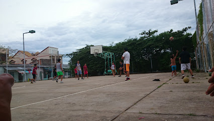 Sân bóng rổ - Vinh Chau basketball court