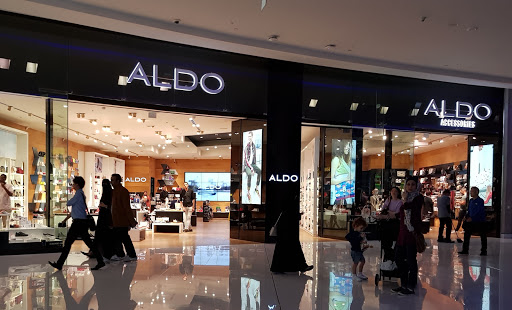 Stores to buy women's white boots Dubai