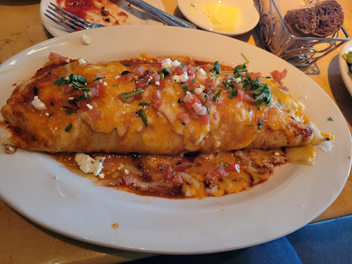 Restaurant «The Cheesecake Factory», reviews and photos, 930 N Milwaukee Ave, Lincolnshire, IL 60069, USA