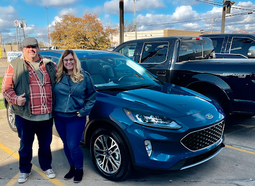 Car Dealer «Bill Brown Ford», reviews and photos, 32222 Plymouth Rd, Livonia, MI 48150, USA