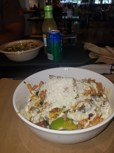 Shopping Mall «Hilltop Shopping Center», reviews and photos, 5400 Reisterstown Rd, Baltimore, MD 21215, USA