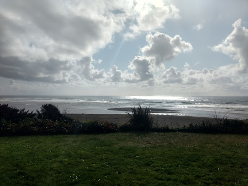 Liquor Store «101 Liquor», reviews and photos, 4787 US-101, Lincoln City, OR 97367, USA