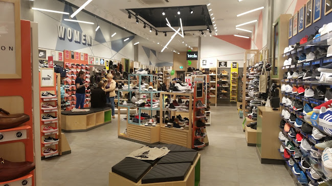 Reviews of schuh in Glasgow - Shoe store