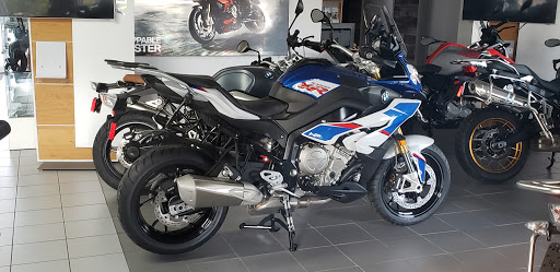 BMW Motorcycle Dealer «BMW Motorcycles Fort Lauderdale», reviews and photos, 4201 Peters Rd, Plantation, FL 33317, USA