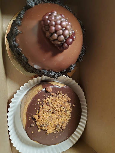 Bakery «Super Chunk Sweets & Treats», reviews and photos, 7120 E 6th Ave #19, Scottsdale, AZ 85251, USA