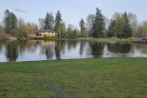 Sprague's Pond Mini Park image