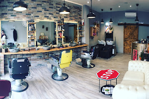 Momo Barber Shop