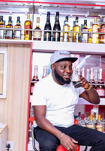 Booze Lounge And bar, Oritonke Alade Street, Ibadan, Nigeria, Bar, state Oyo