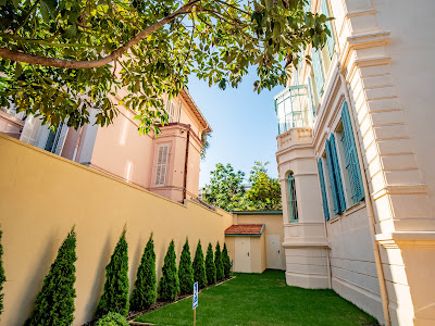 BANANA'S CAMP ( Villa Clotilde ) à Cannes