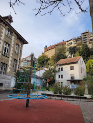 Ecole publique de la Neuveville