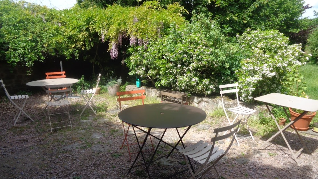 Du vent dans les fleurs (café-restaurant-épicerie) à Montcenis (Saône-et-Loire 71)