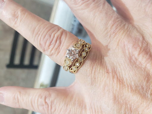 Jewelry Store «Anthony Jewelers», reviews and photos, 17 E Broad St, Palmyra, NJ 08065, USA