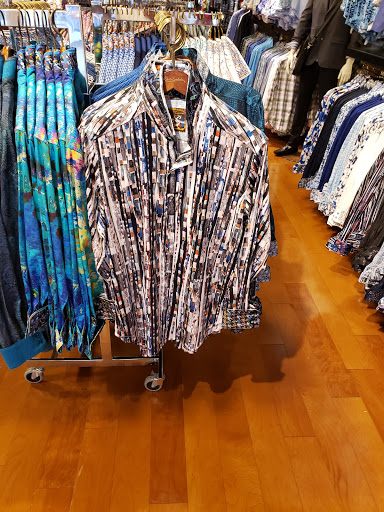 Robert Graham Retail LLC