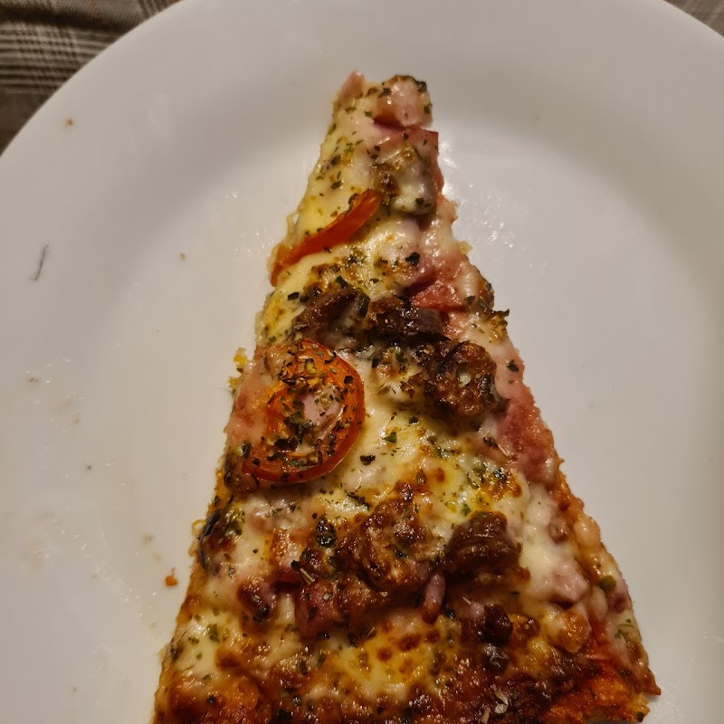 Wynnum Pizza & Spare Ribs + Bar