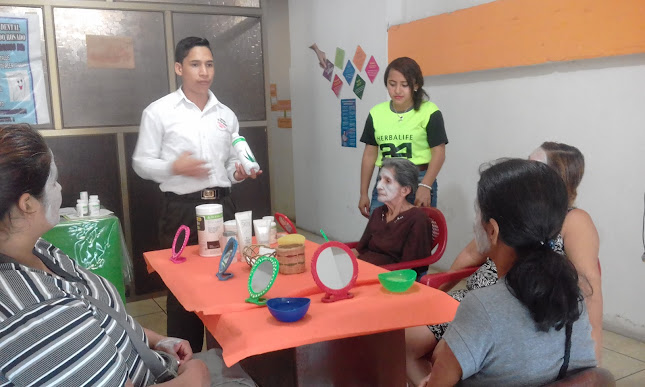 Opiniones de Club De Nutrición Jujan en Quito - Oficina de empresa