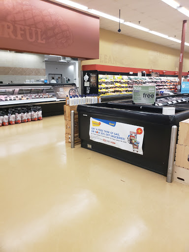 Supermarket «Giant Eagle Supermarket», reviews and photos, 8202 E Market St, Warren, OH 44484, USA