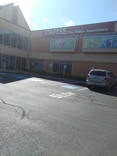 Office Supply Store «Staples», reviews and photos, 111 Middlesex Turnpike, Burlington, MA 01803, USA