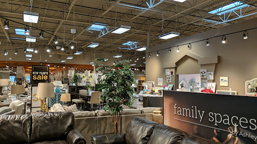 Furniture Store «Ashley Furniture HomeStore», reviews and photos, 25415 I-45, Spring, TX 77380, USA
