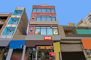 OYO Hotel Chaudhary Villa image
