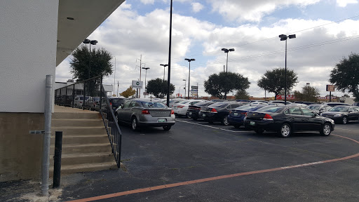 Used Car Dealer «DriveTime Used Cars», reviews and photos, 4201 W Camp Wisdom Rd, Dallas, TX 75237, USA
