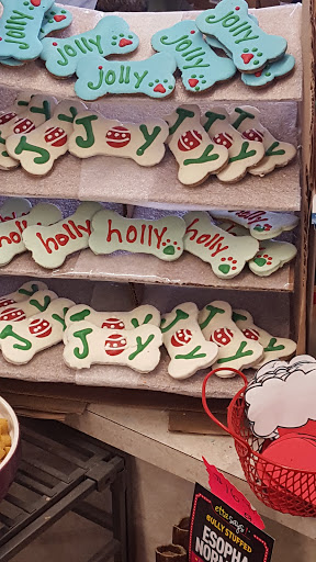 Pet Supply Store «Village Pet Supplies & Gifts», reviews and photos, 2268 Sans Souci Pkwy, Wilkes-Barre, PA 18706, USA