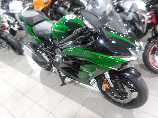 Motorcycle Dealer «Struthers Bros Kawasaki-Suzuki-Triumph», reviews and photos, 5191 NW 2nd St, Des Moines, IA 50313, USA