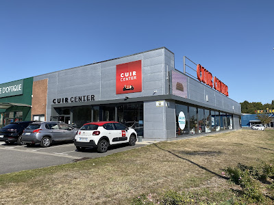 Cuir Center à Bruay-la-Buissière