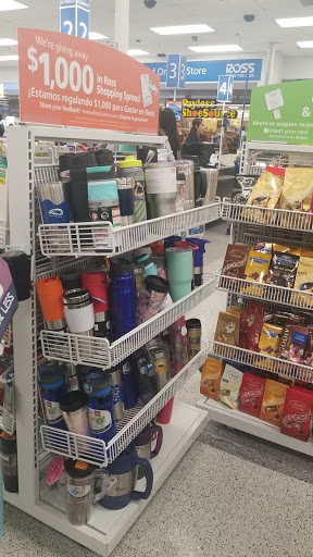 Clothing Store «Ross Dress for Less», reviews and photos, 1500 E Village Way, Orange, CA 92865, USA