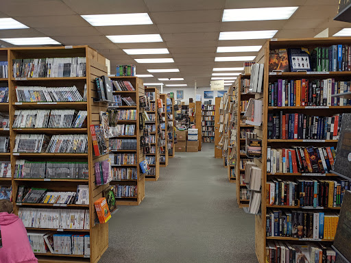 Book Store «Half Price Books», reviews and photos, 4250 E Towne Blvd, Madison, WI 53704, USA