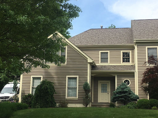 Roofing Contractor «Ireland Contracting», reviews and photos, 2407 E Springwood Dr, Glenshaw, PA 15116, USA