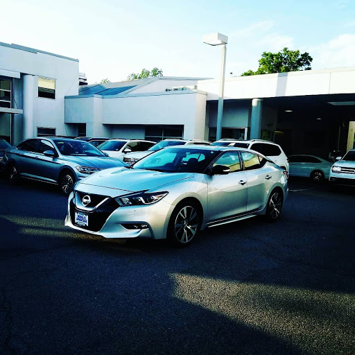 Volkswagen Dealer «Douglas Volkswagen», reviews and photos, 491 Morris Ave, Summit, NJ 07901, USA