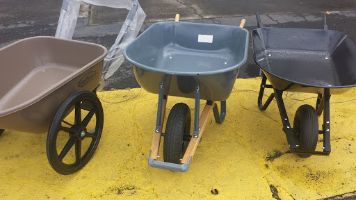 Home Improvement Store «Gateway Hardware», reviews and photos, 10414 NE Halsey St, Portland, OR 97220, USA