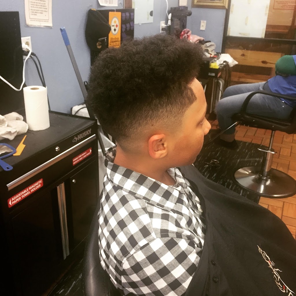 Lends Barbershop 39301