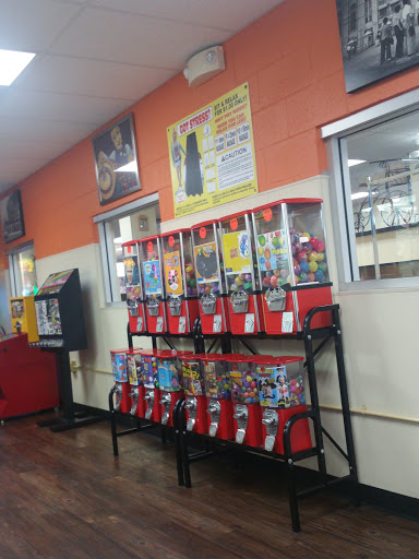 Laundry «Laundry For Less», reviews and photos, 7551 Commonwealth Ave, Buena Park, CA 90621, USA